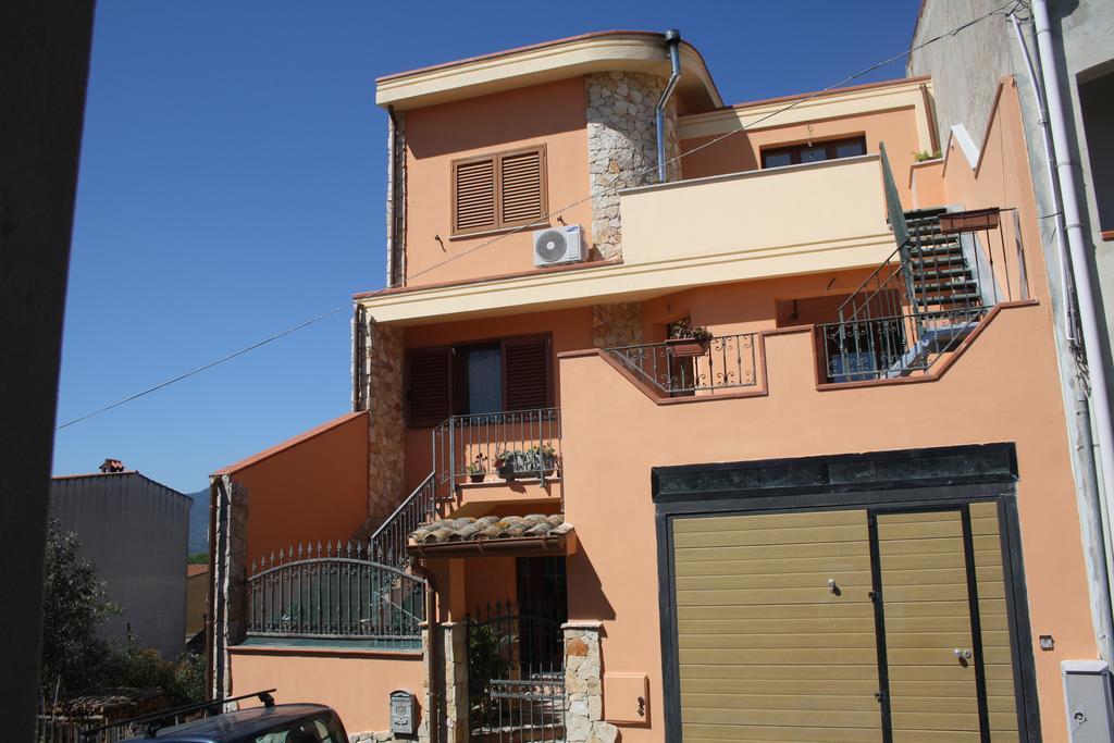 빌라푸주 La Pavoncella B&B 외부 사진